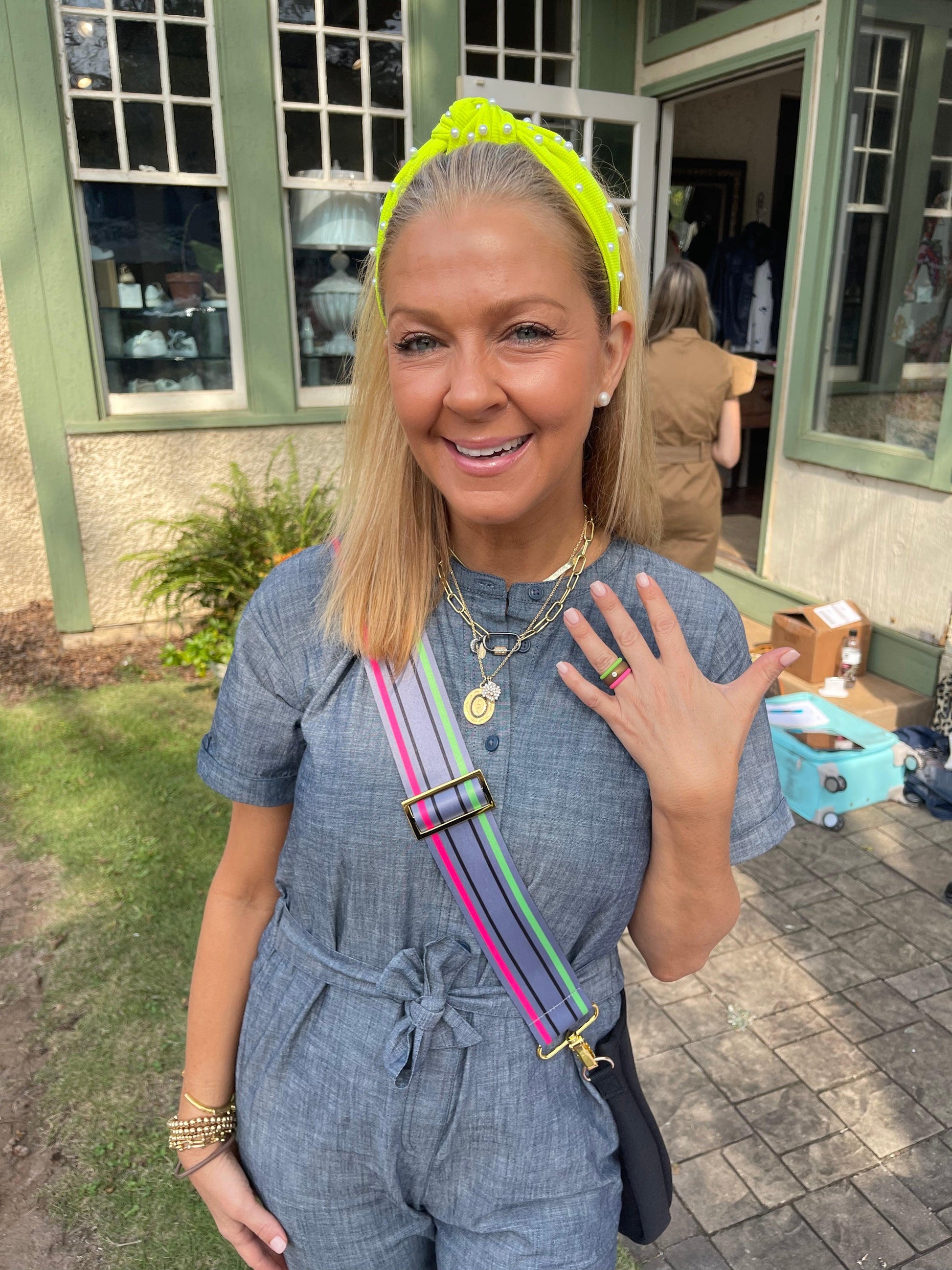 HAYLEY Neoprene Messenger Bag - TruColorsGameday