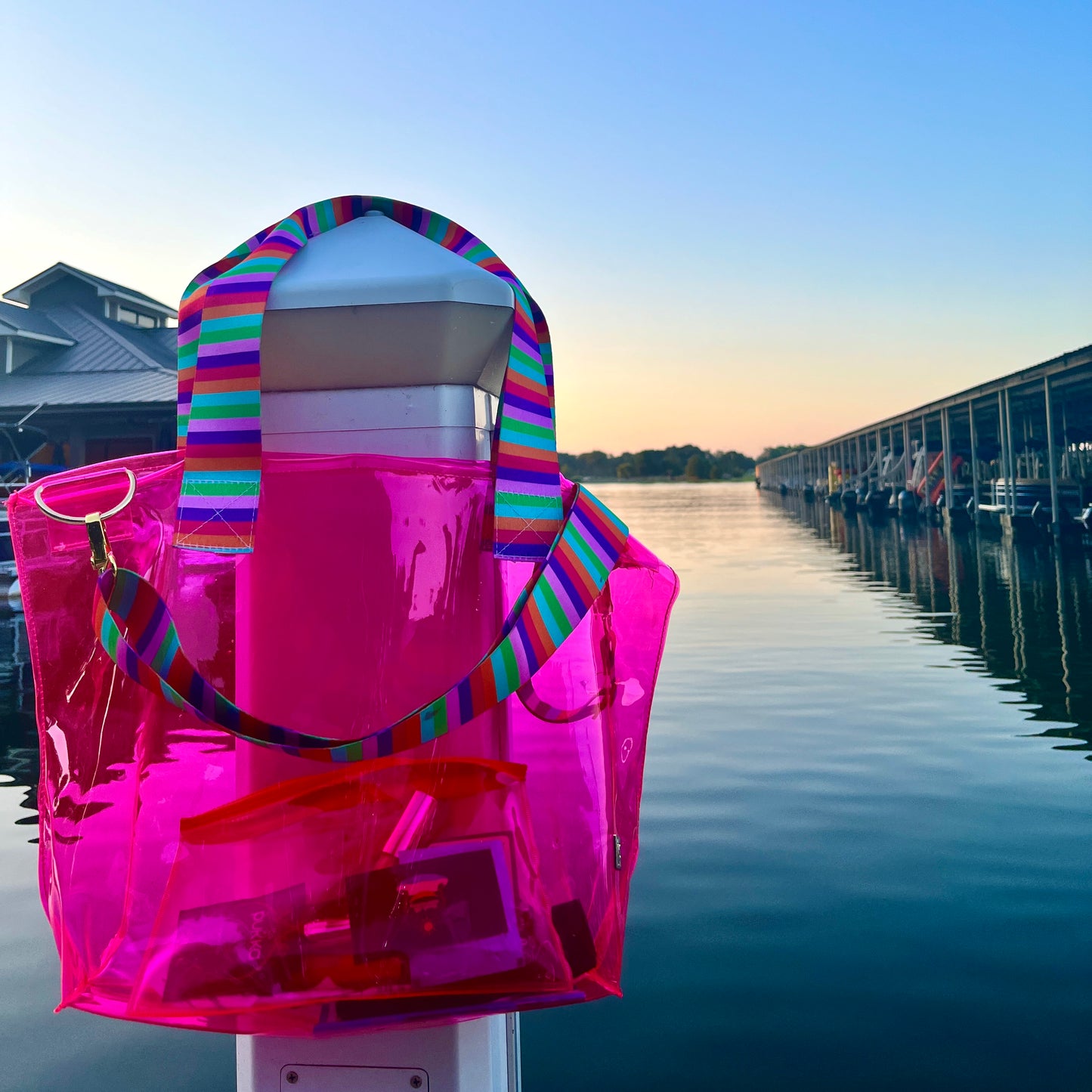 ROSA CALIENTE Beach Tote